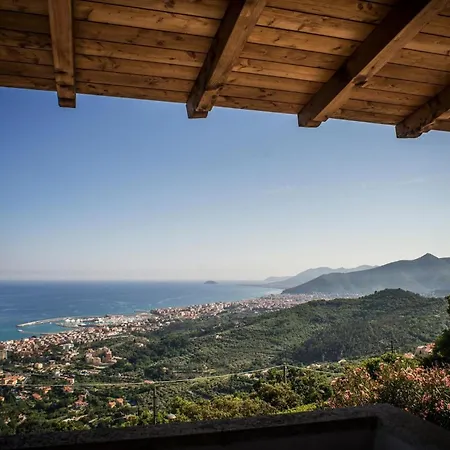 Il Capanno בית הארחה 3*