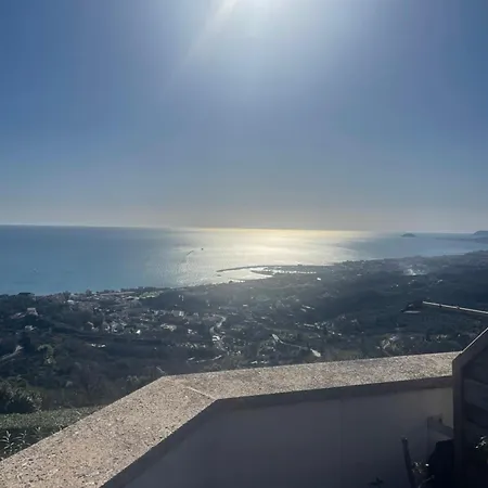 Il Capanno בית הארחה פייטרה ליגורה